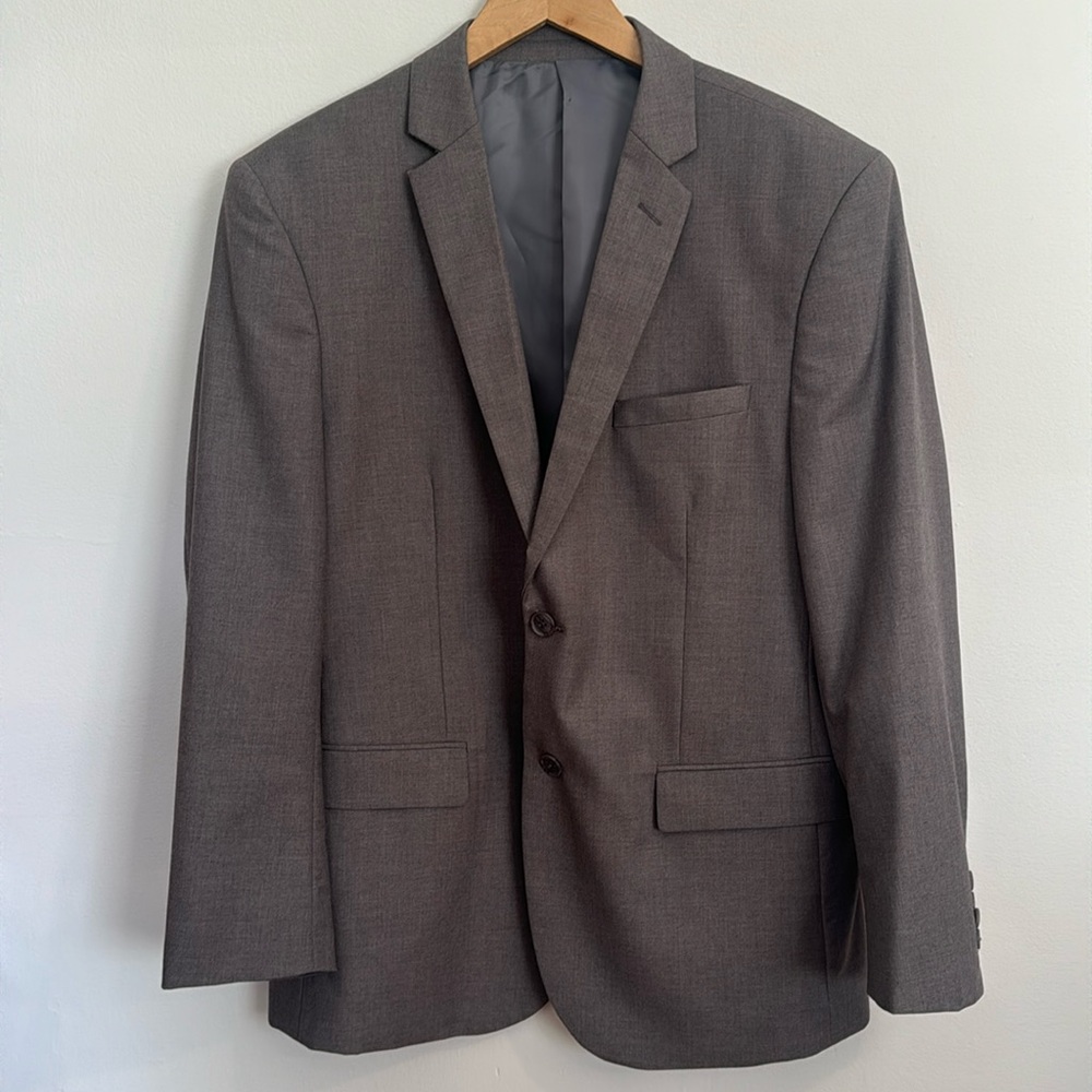 Alain Dupetit Light Grey Suit Jacket